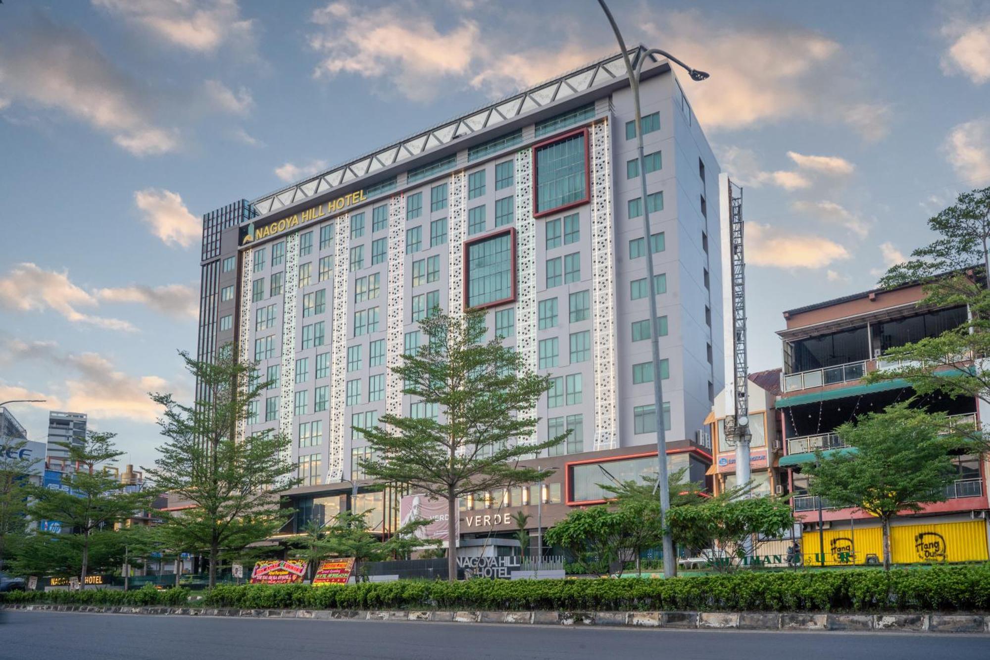 Nagoya Hill Hotel Batam Exteriér fotografie