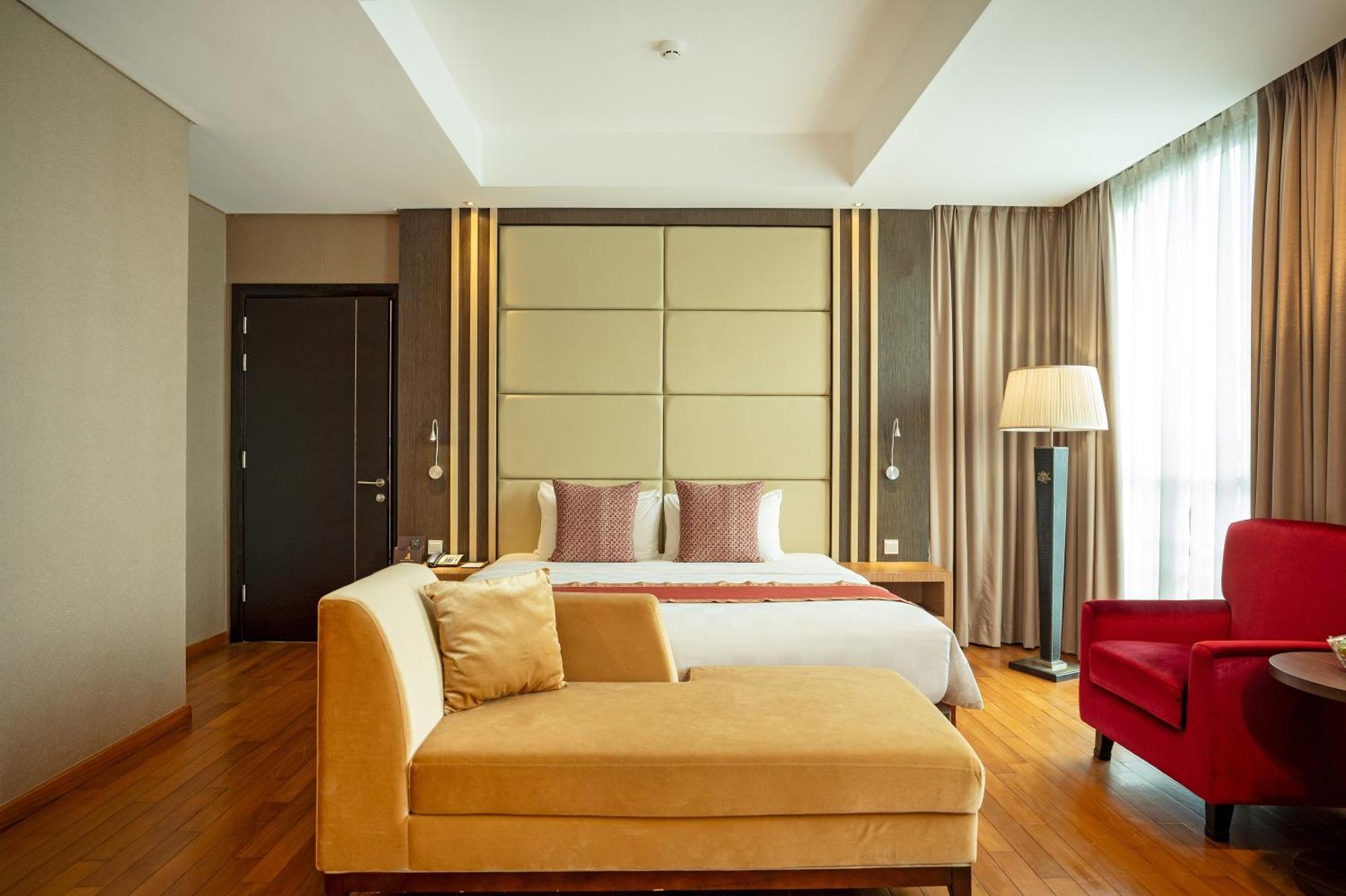 Nagoya Hill Hotel Batam Exteriér fotografie