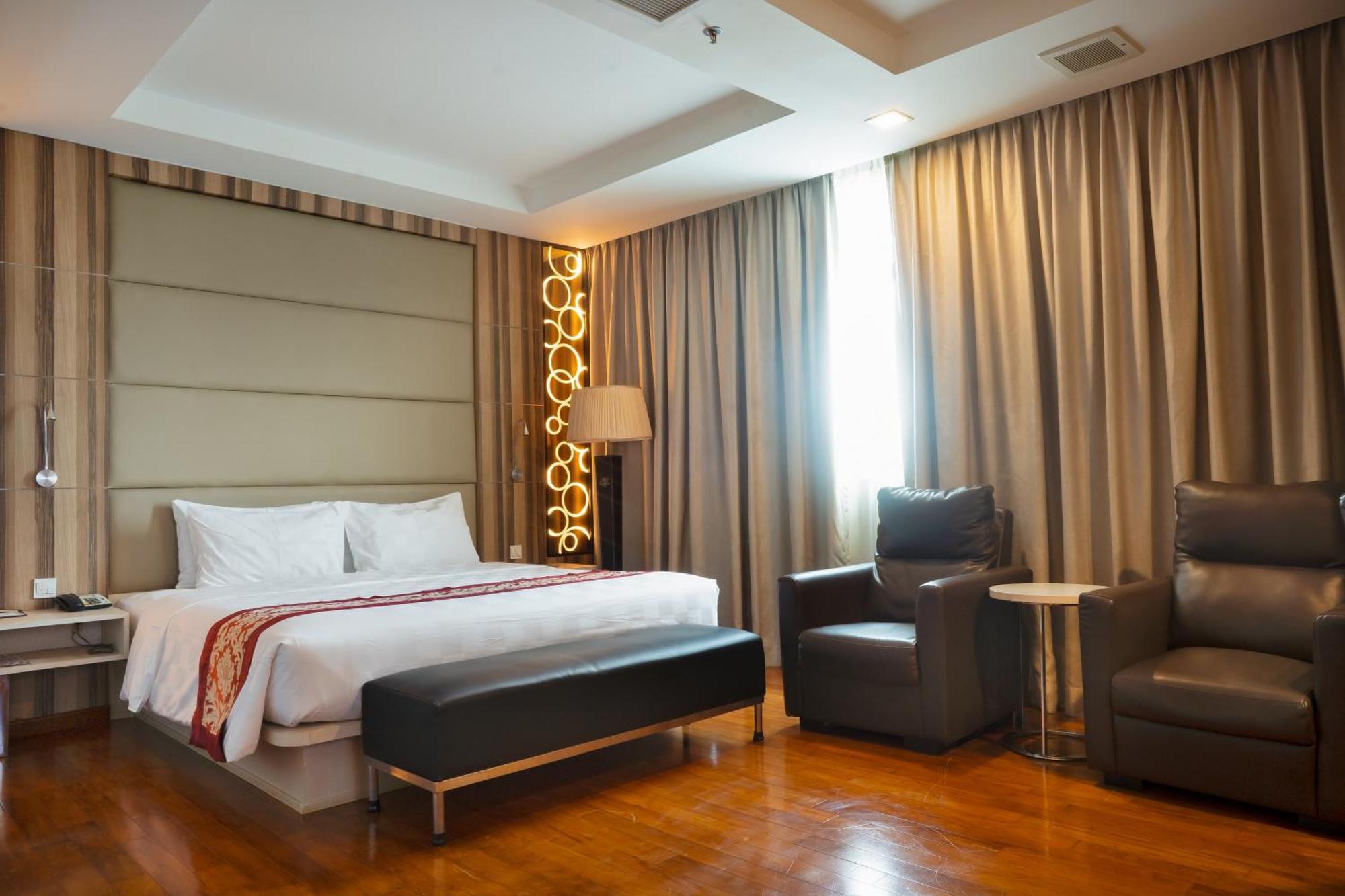 Nagoya Hill Hotel Batam Exteriér fotografie